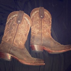 Tony Llama boots